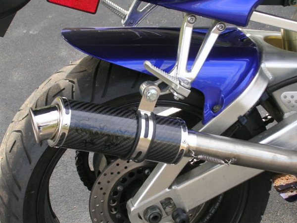 R1DragonExhaust3.JPG